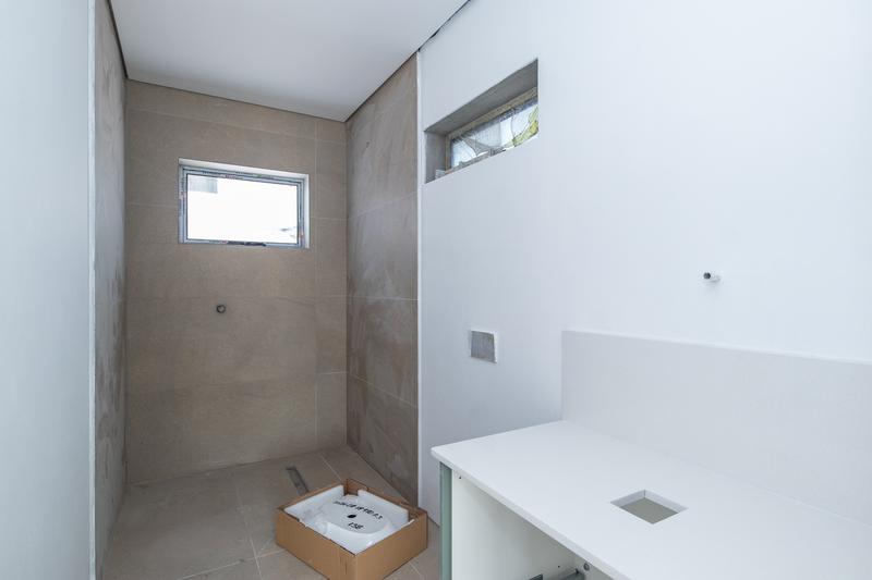 To Let 3 Bedroom Property for Rent in Meadowridge Western Cape
